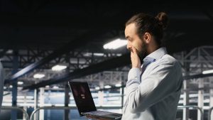 Wąskie gardła w produkcji - jak wykrywać je na podstawie danych i skutecznie eliminować?